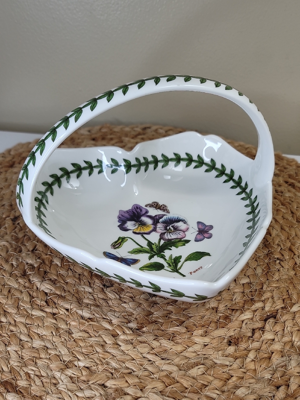 Portmeirion Botanic Garden Porcelain 7" Heart Basket with Pansy Floral Motif